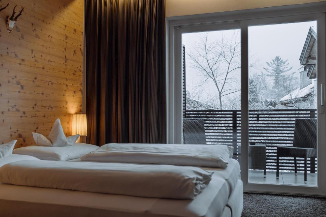 Hotel Heini Кампо Турес Екстериор снимка