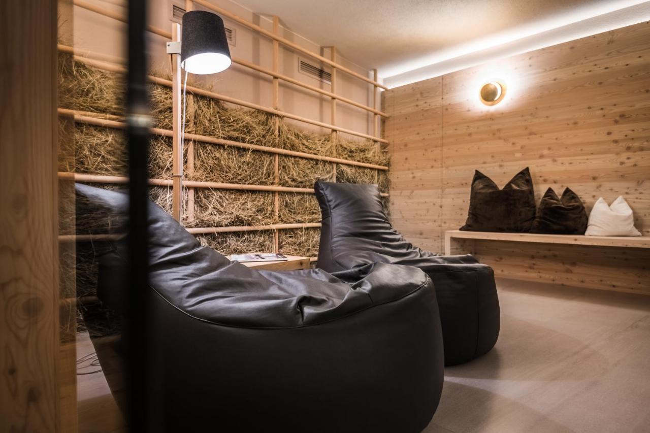 Hotel Heini Кампо Турес Екстериор снимка